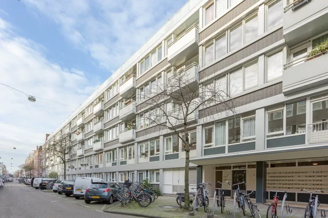 Eerste Helmersstraat 26