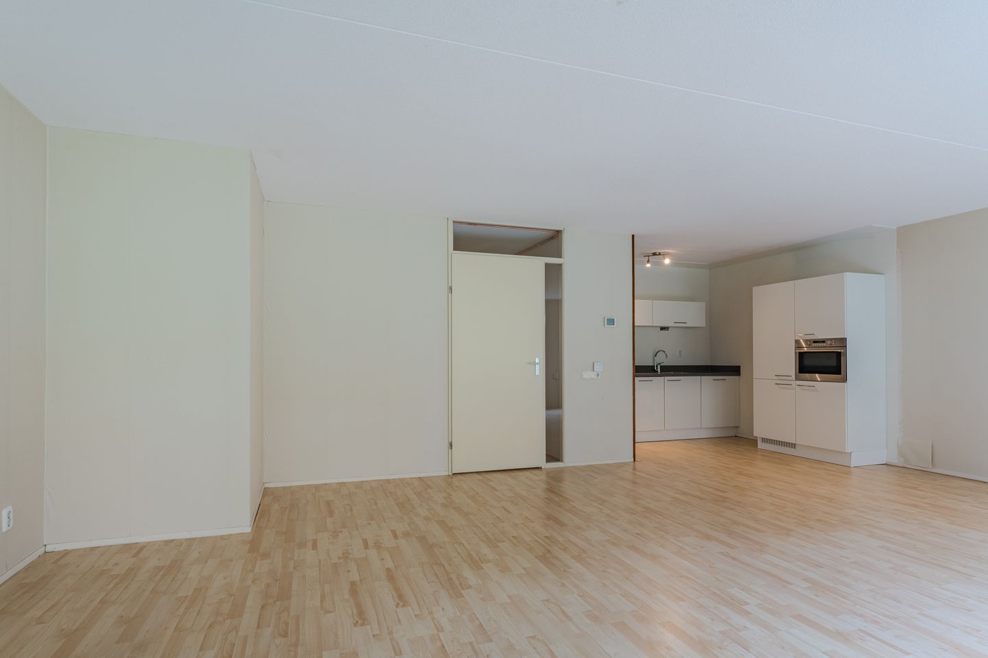 Louise Henriëttestraat 103
