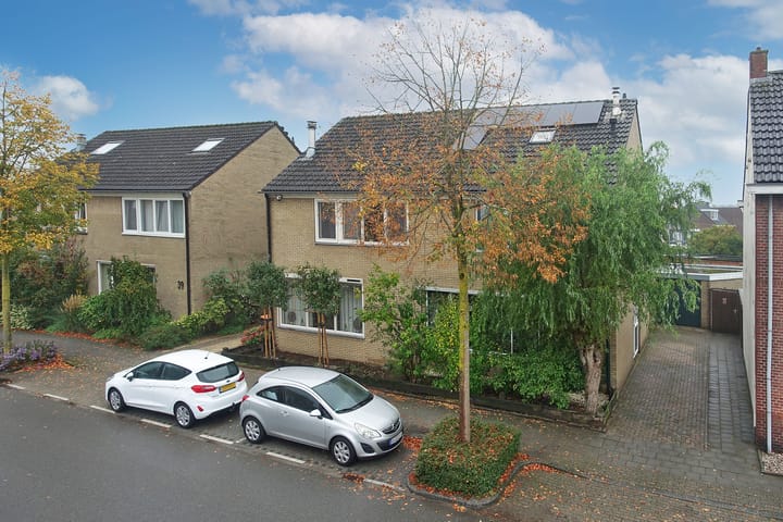Voortsweg 43