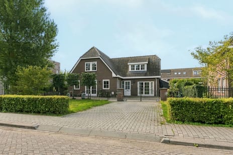 Jan Dirk van Exterlaan 36