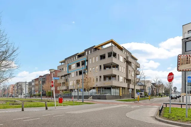 Lonnekerspoorlaan 200-32