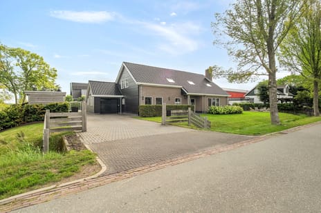 Dorpsstraat 39