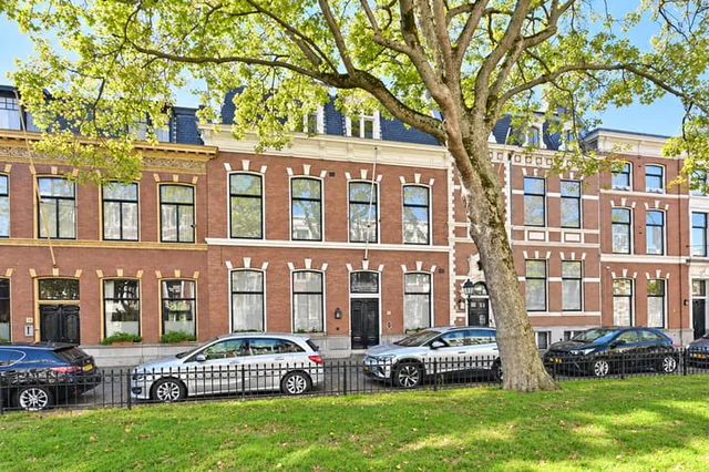Surinamestraat 16