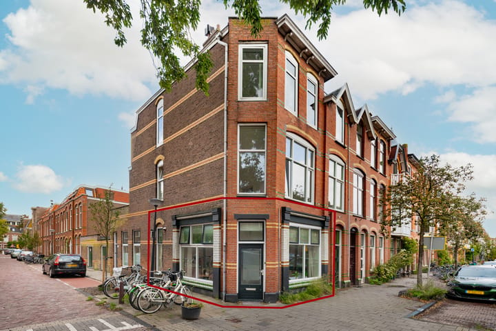 Drie Octoberstraat 45
