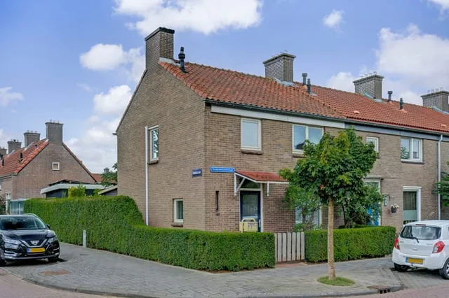 Kruizemuntstraat 1