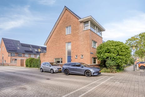 Hoogvlietstraat 6