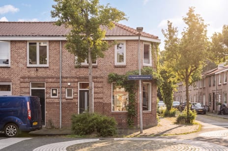 Eerste Hogerwoerddwarsstraat 11