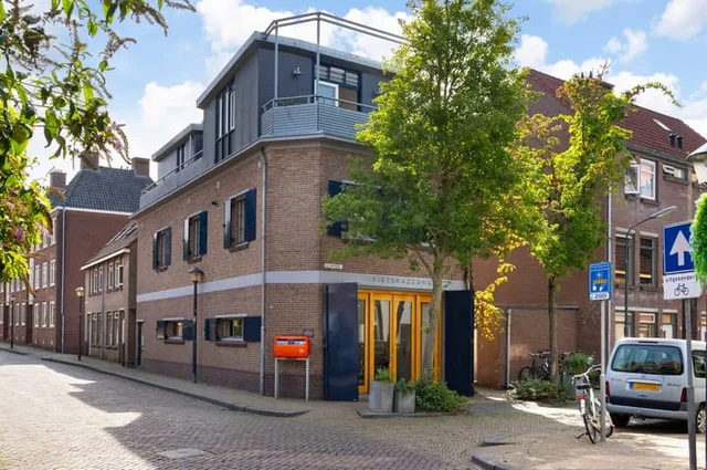 Burgstraat 60
