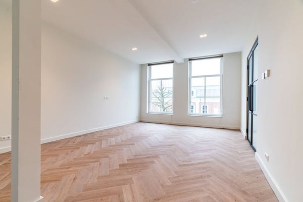 Van de Spiegelstraat 19 M