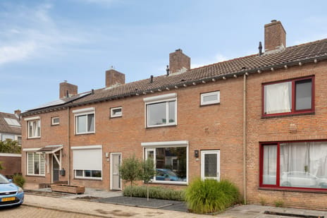 Perestraat 6