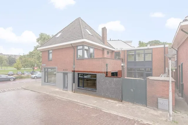 Batjanstraat 1-4