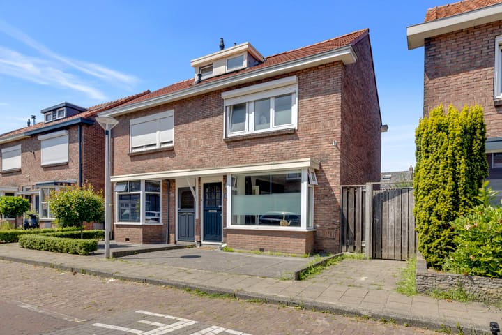 Esdoornstraat 10