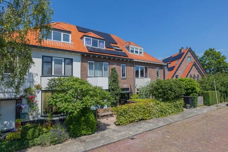 J.C. van Oostzanenlaan 17