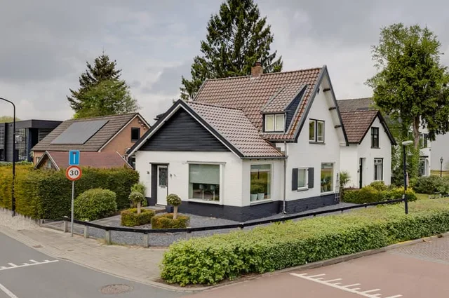 Veenweg 32