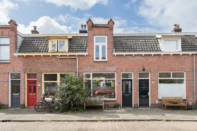 Ferdinand Bolstraat 31