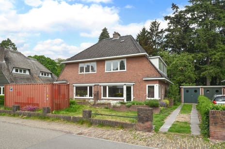 Molenweg 8