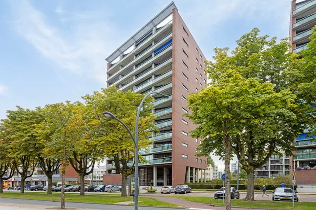 Boulevard 1945 355-132