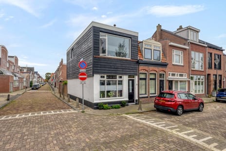 Kerkgracht 23