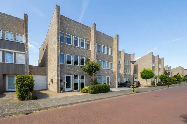 Menno ter Braakstraat 64