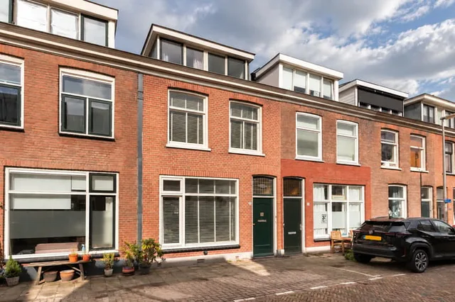 Steenstraat 10