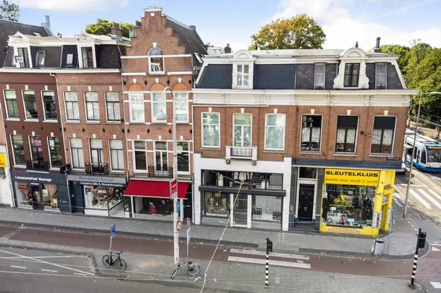 Linnaeusstraat 6