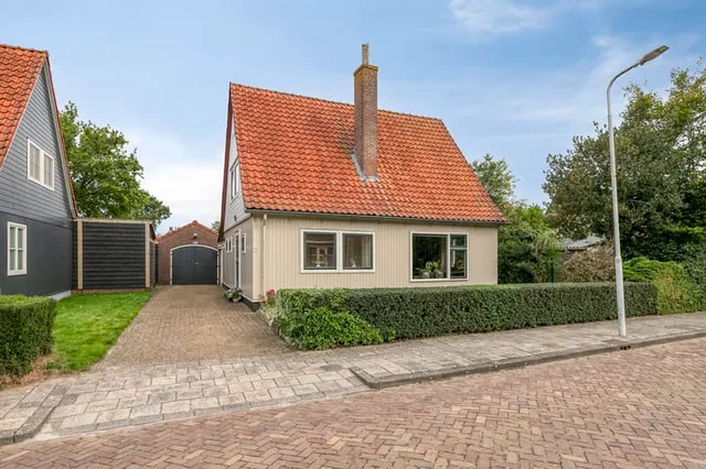 Andries Veenstrastraat 2