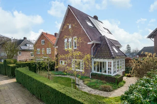 Van Ruisdaelstraat 11