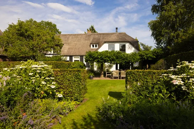 Strijpweg 1
