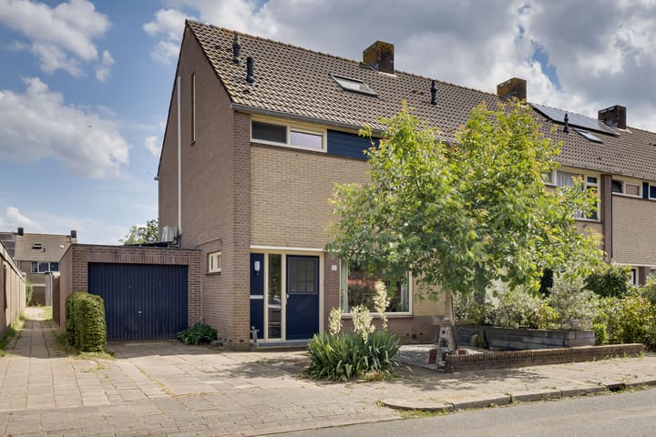 Voltairestraat 12
