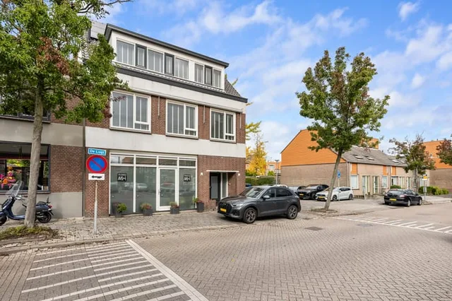 De Lugt 16