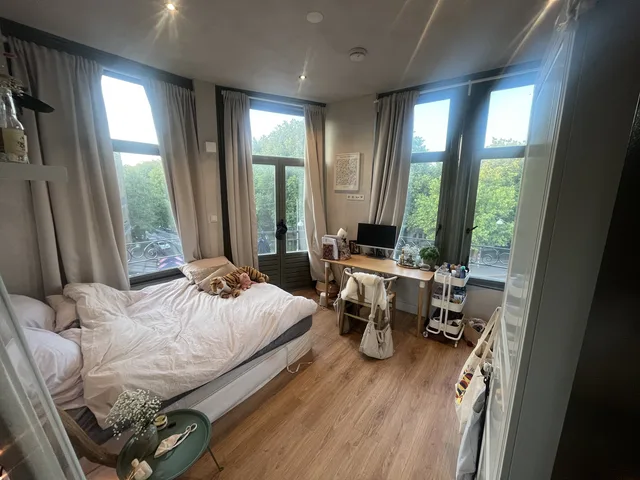 Admiraal De Ruijterweg