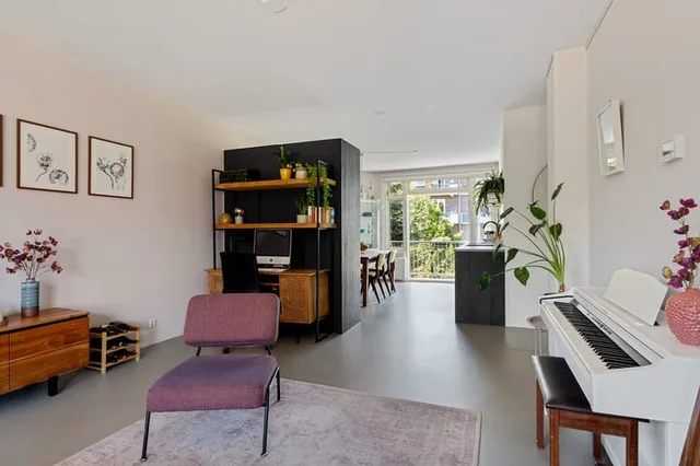 Admiraal De Ruijterweg 407-2