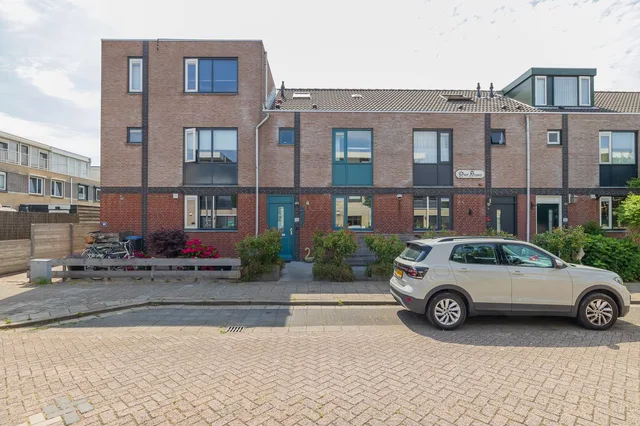 Waardenburg 48 2181 LK Hillegom