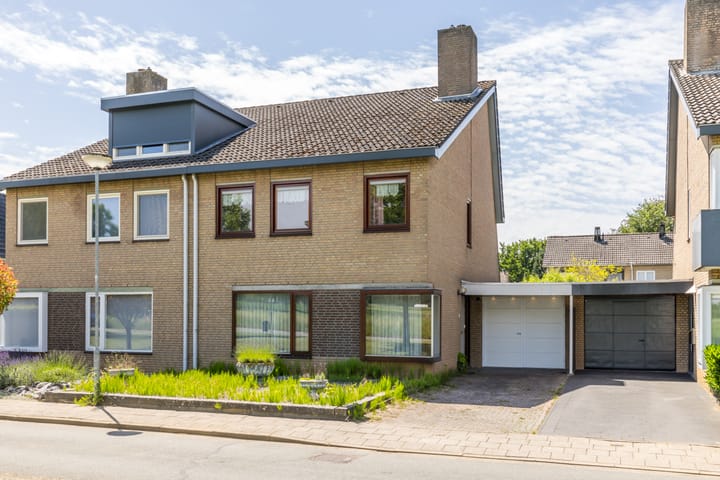 Grachtstraat 28