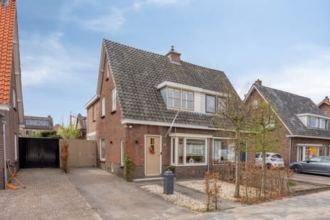 Buurtlaan west 52