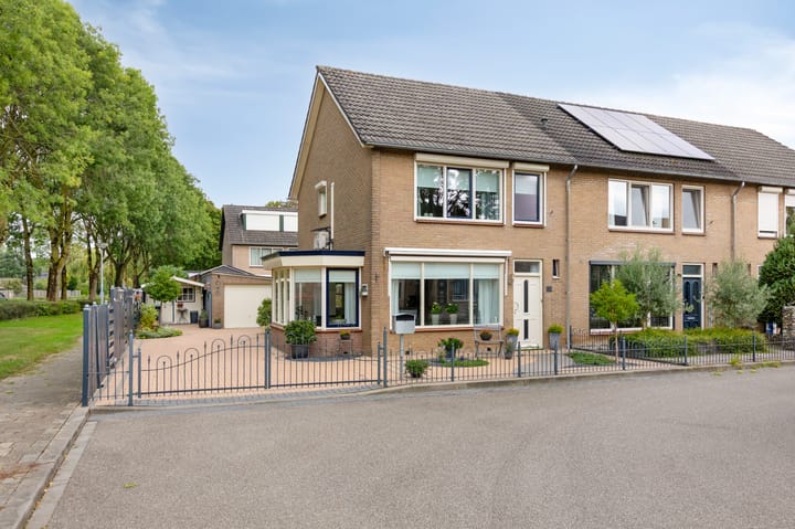 Smetanastraat 12