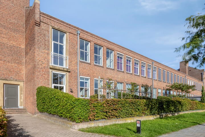 Laan van Henegouwen 42