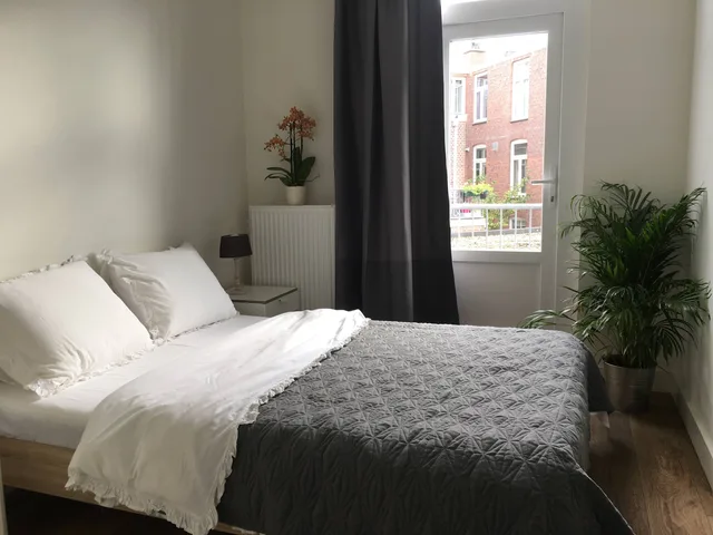 De Constant Rebecquestraat