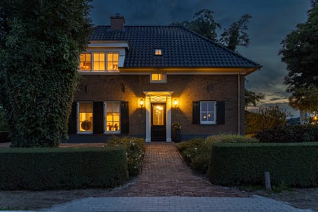 Hogeweg 37