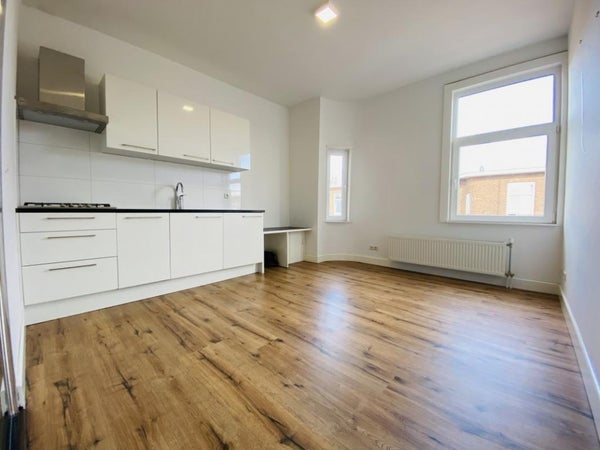 Larensestraat 111 Studio 2