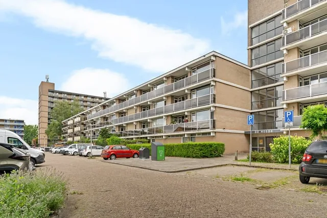 Broekheurne-ring 629