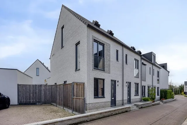 Hoogte 13