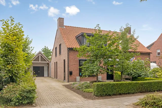 De Brug 28