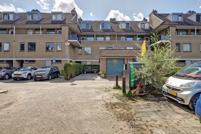Anna van Hensbeeksingel 115