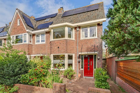 Ferdinand Bolstraat 2