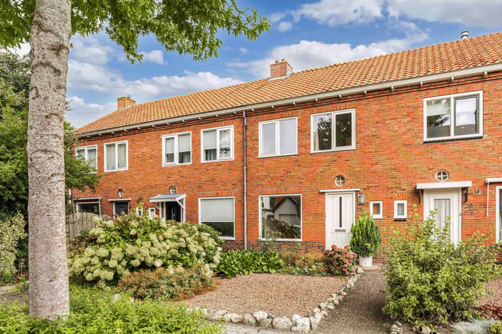 Eeltje Halbertsmastraat 28
