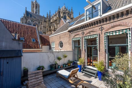 Achter de Dom 14-D