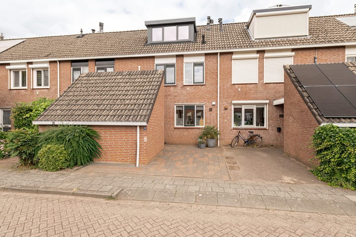 Suze Groenewegstraat 33