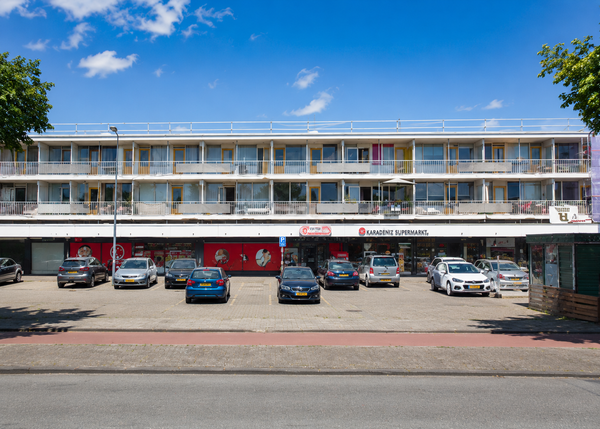 Mgr. Van Roosmalenplein 24
