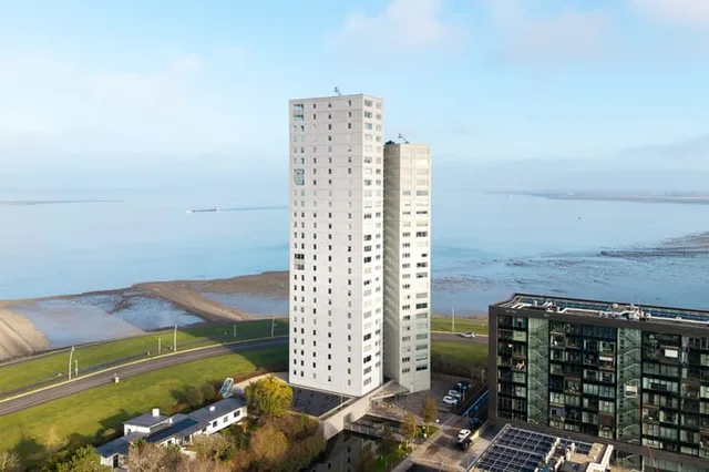 Waterfront 278
